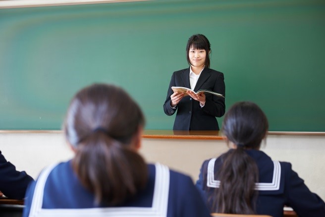 学校の先生になろう！